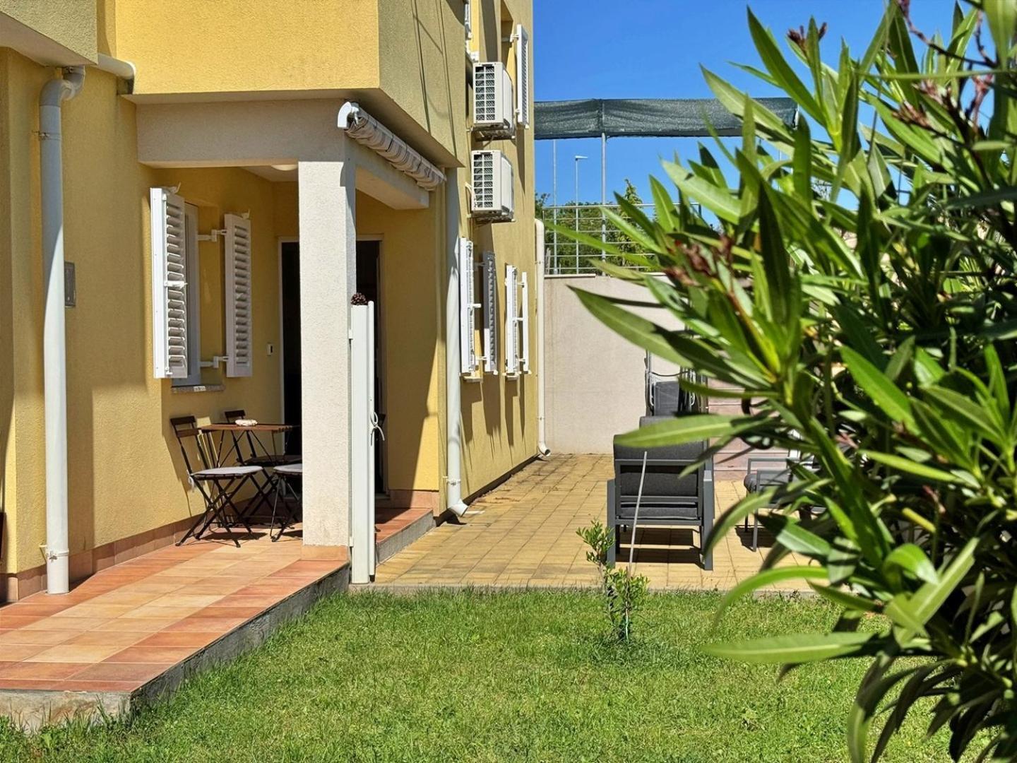Apartments Pinta De Sol Cizici Exterior photo
